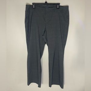 Gap pants/trousers in Gray, size 16